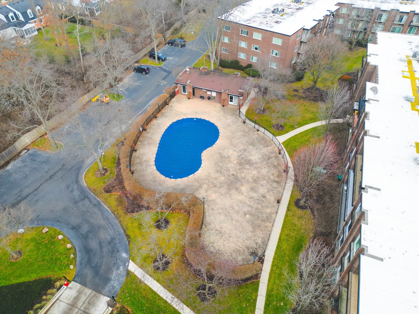 1230 N Western Avenue Unit: 201