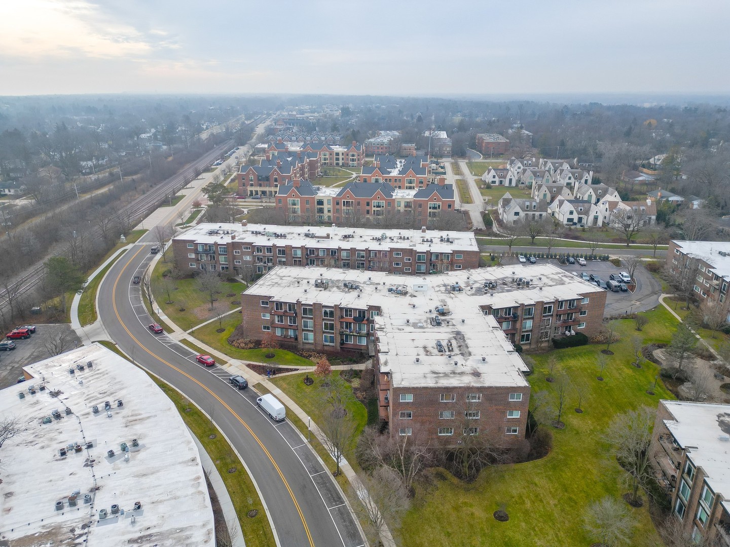 1230 N Western Avenue Unit: 201
