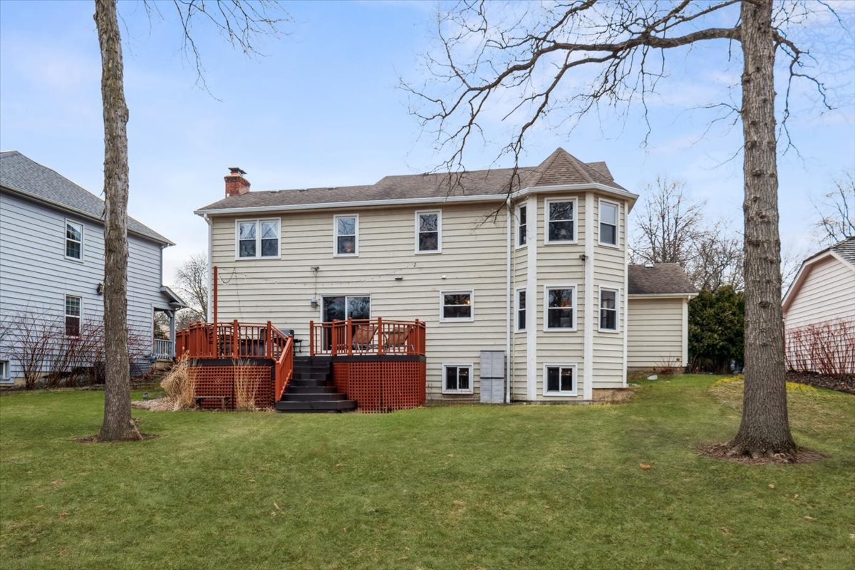1013 CAMPBELL Court