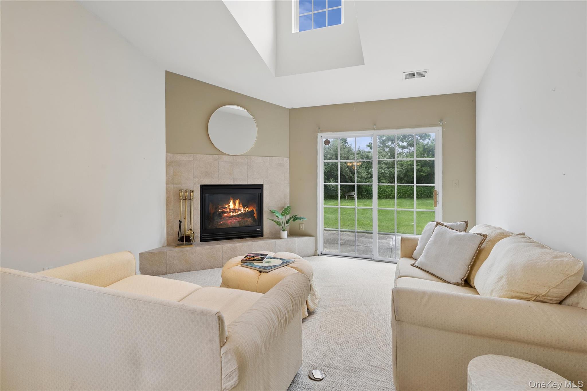 46 Summerfield Lane N