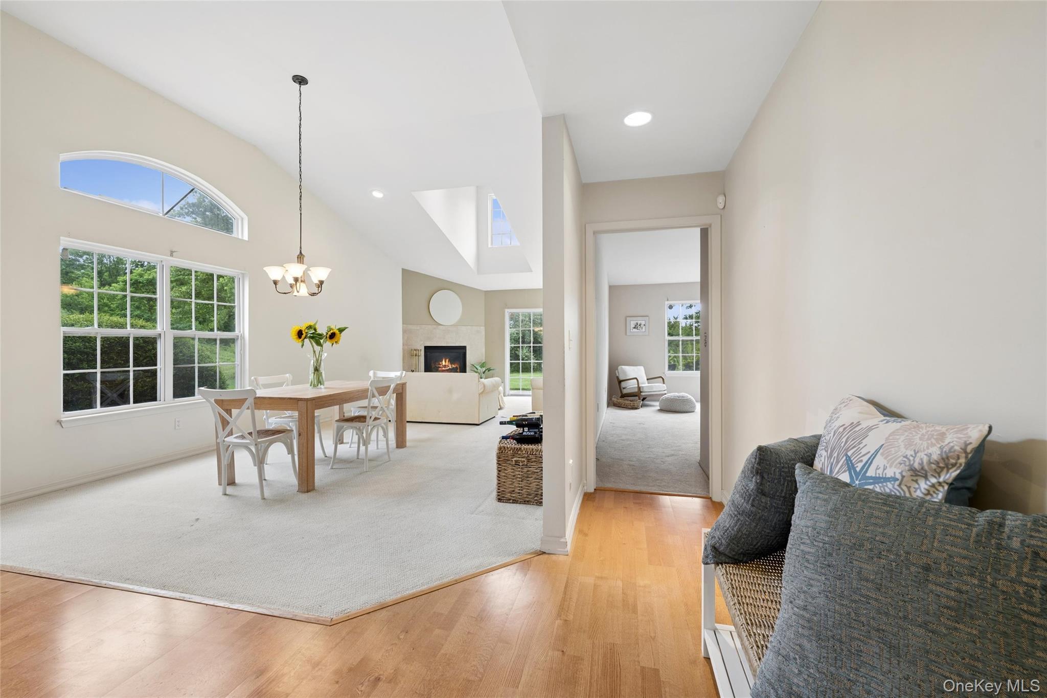 46 Summerfield Lane N