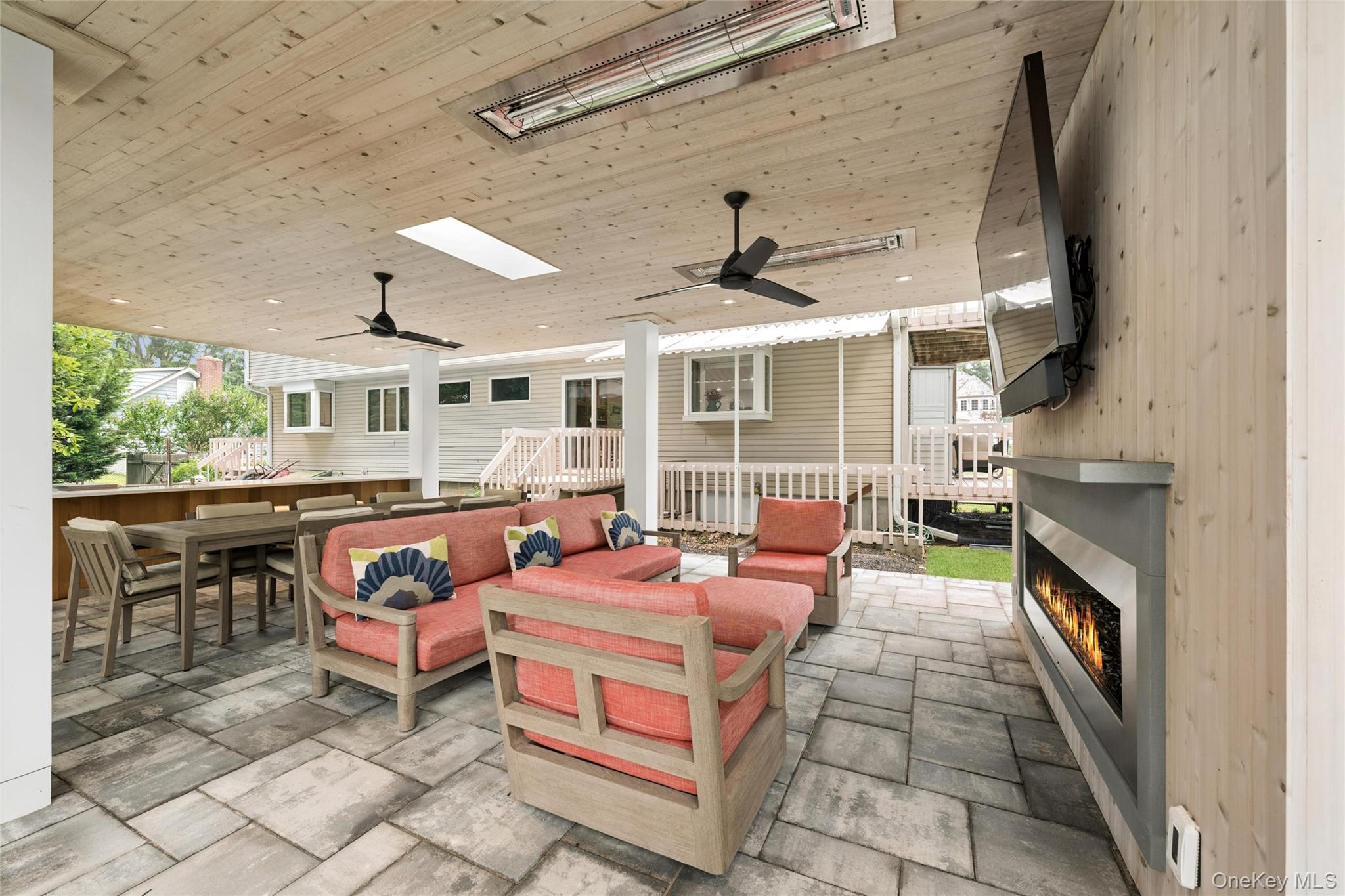 185 Inlet Lane