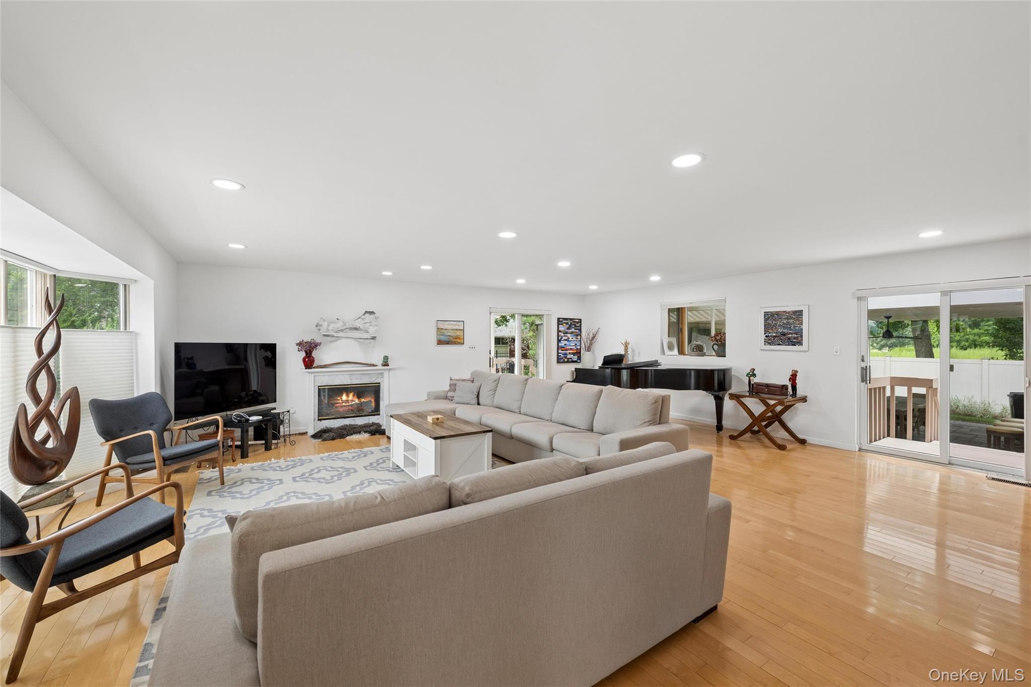 185 Inlet Lane