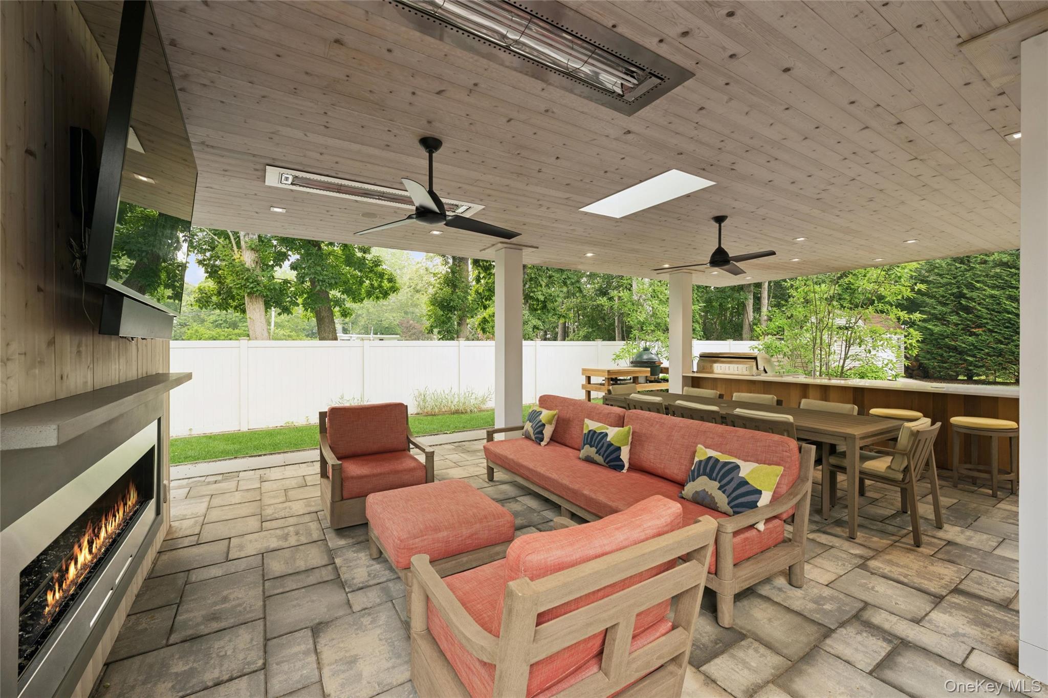 185 Inlet Lane