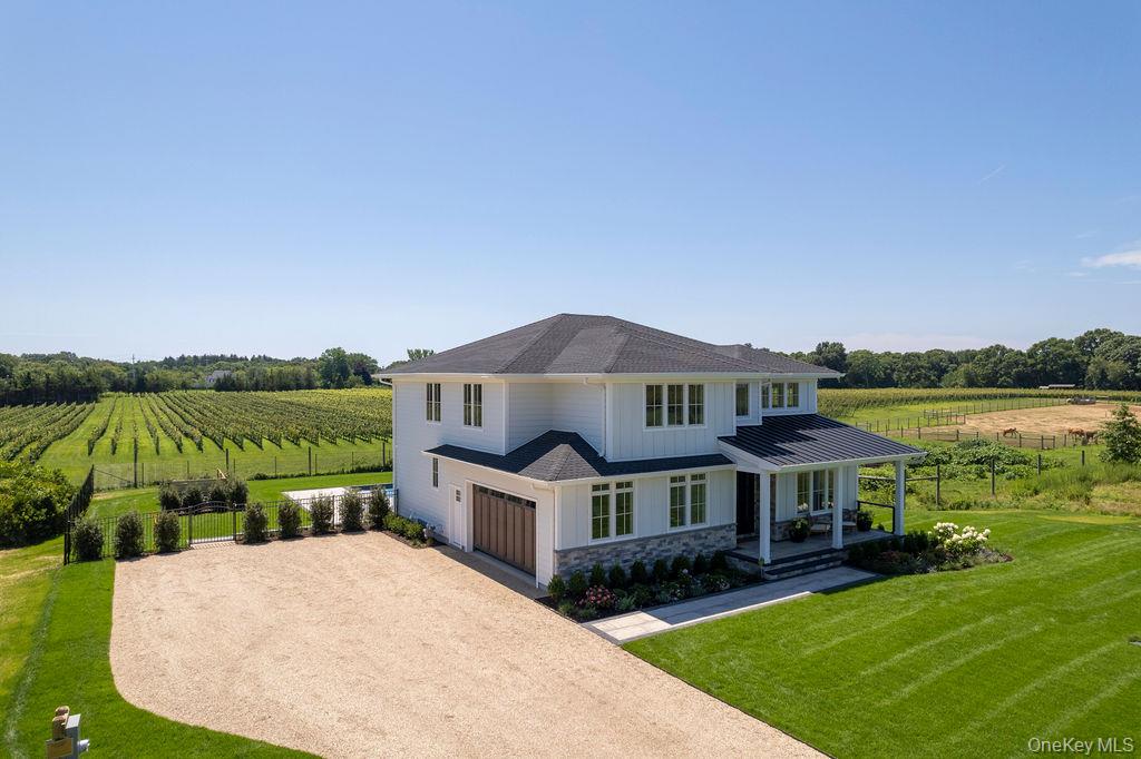 1135 Wildberry Lane