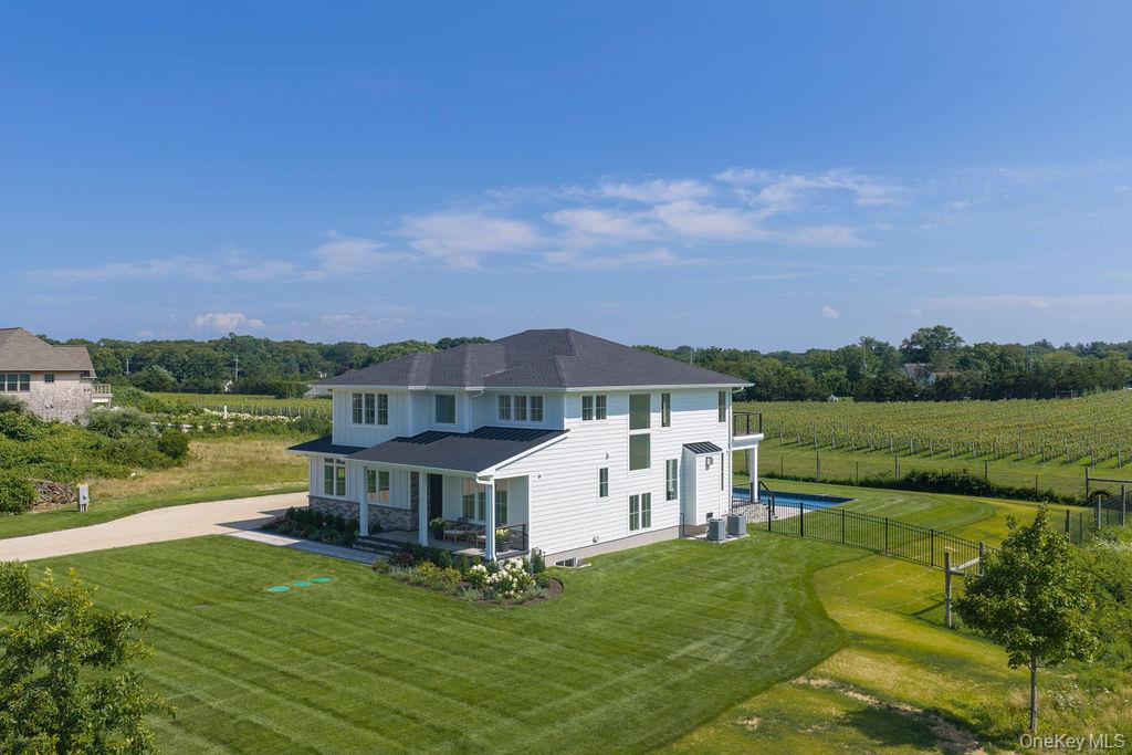 1135 Wildberry Lane
