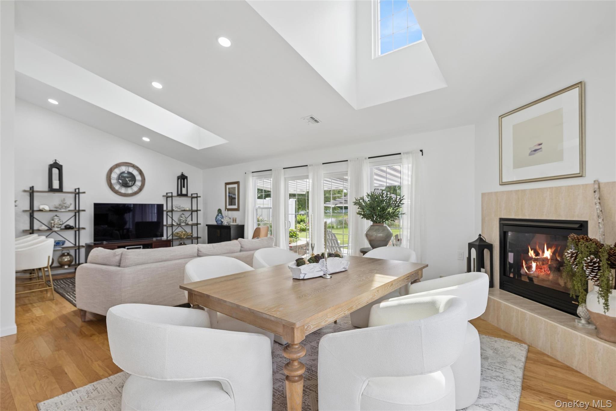 3 Summerfield Lane S