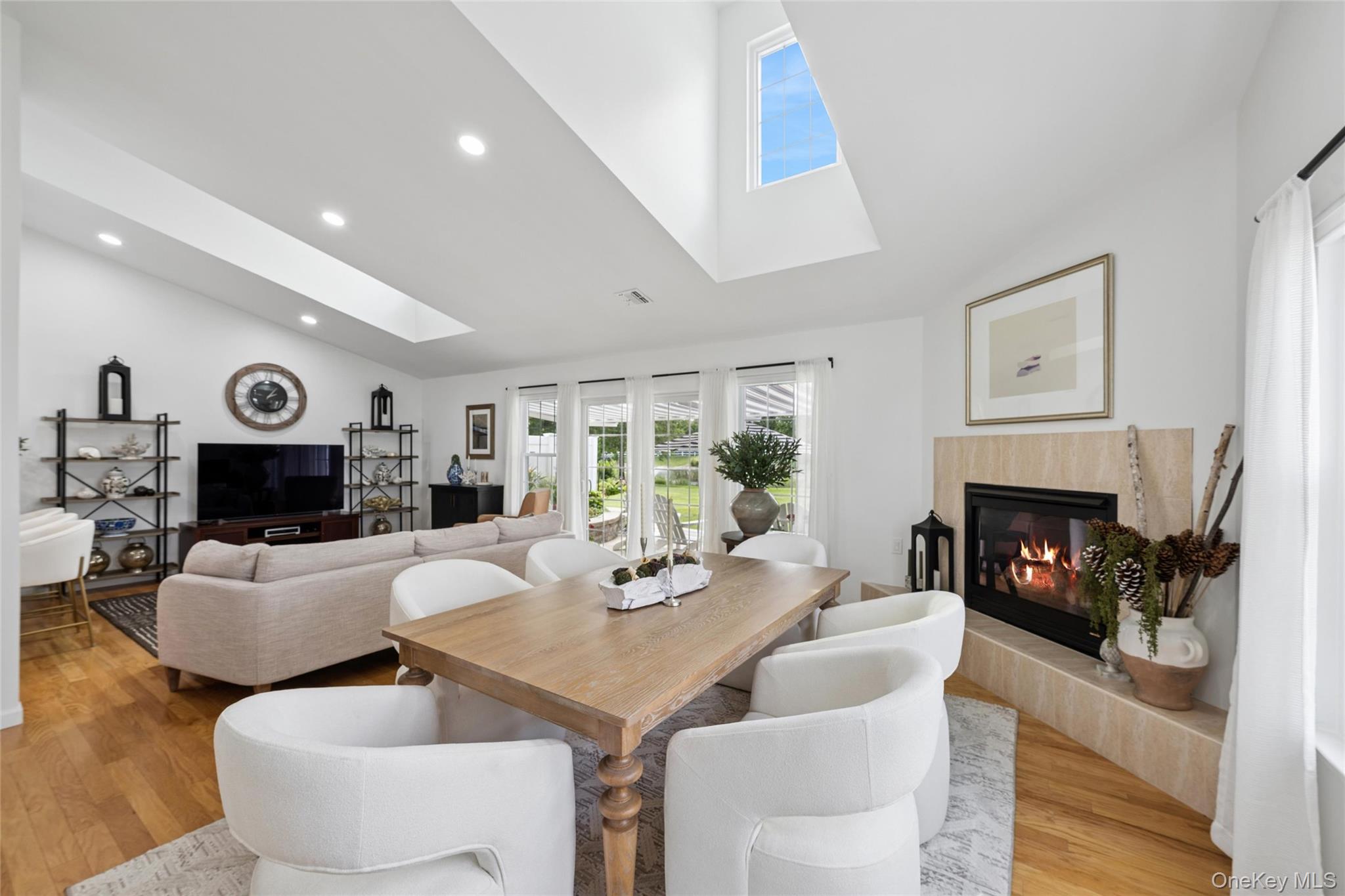 3 Summerfield Lane S