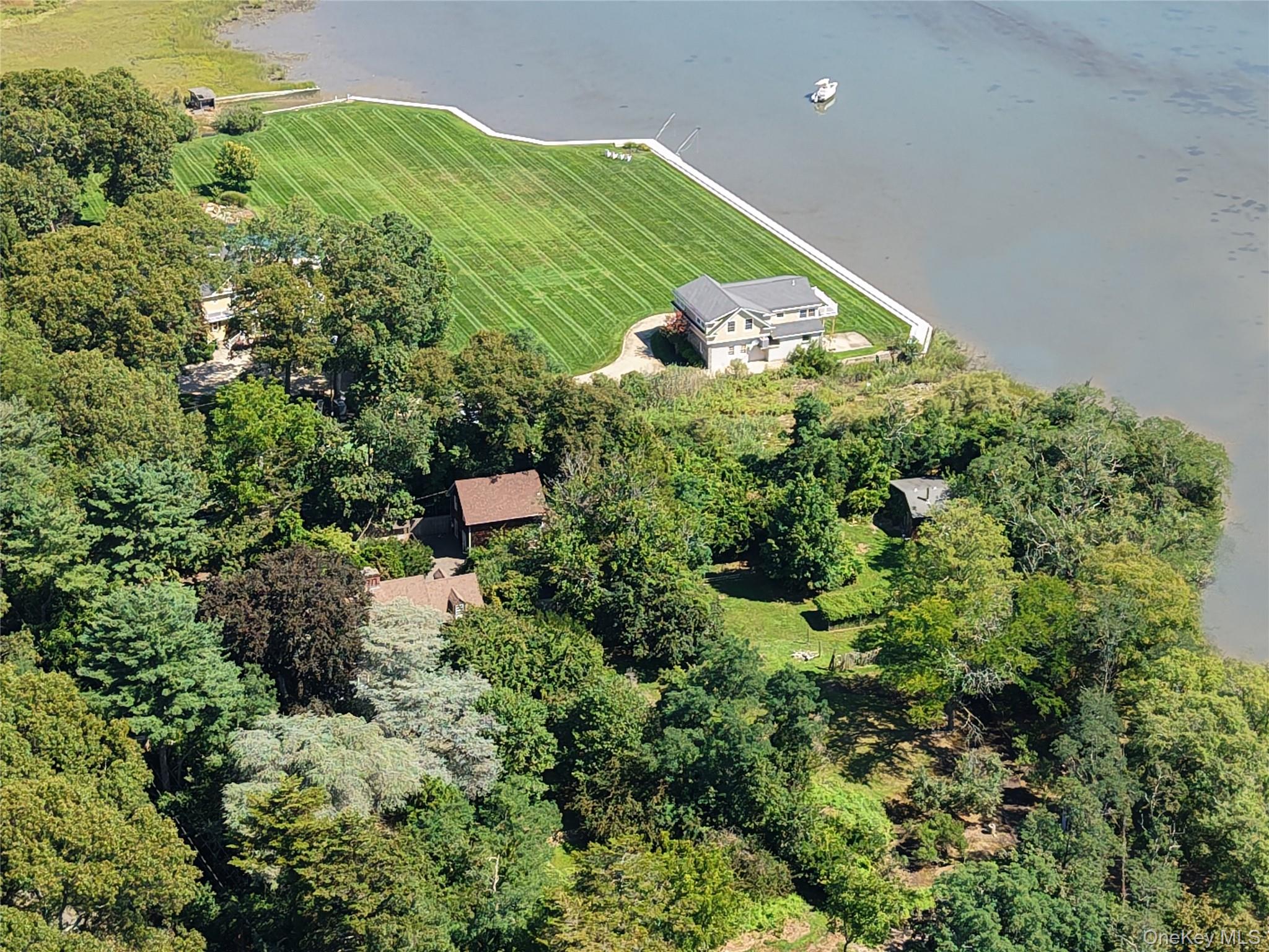 75 Old Field Road