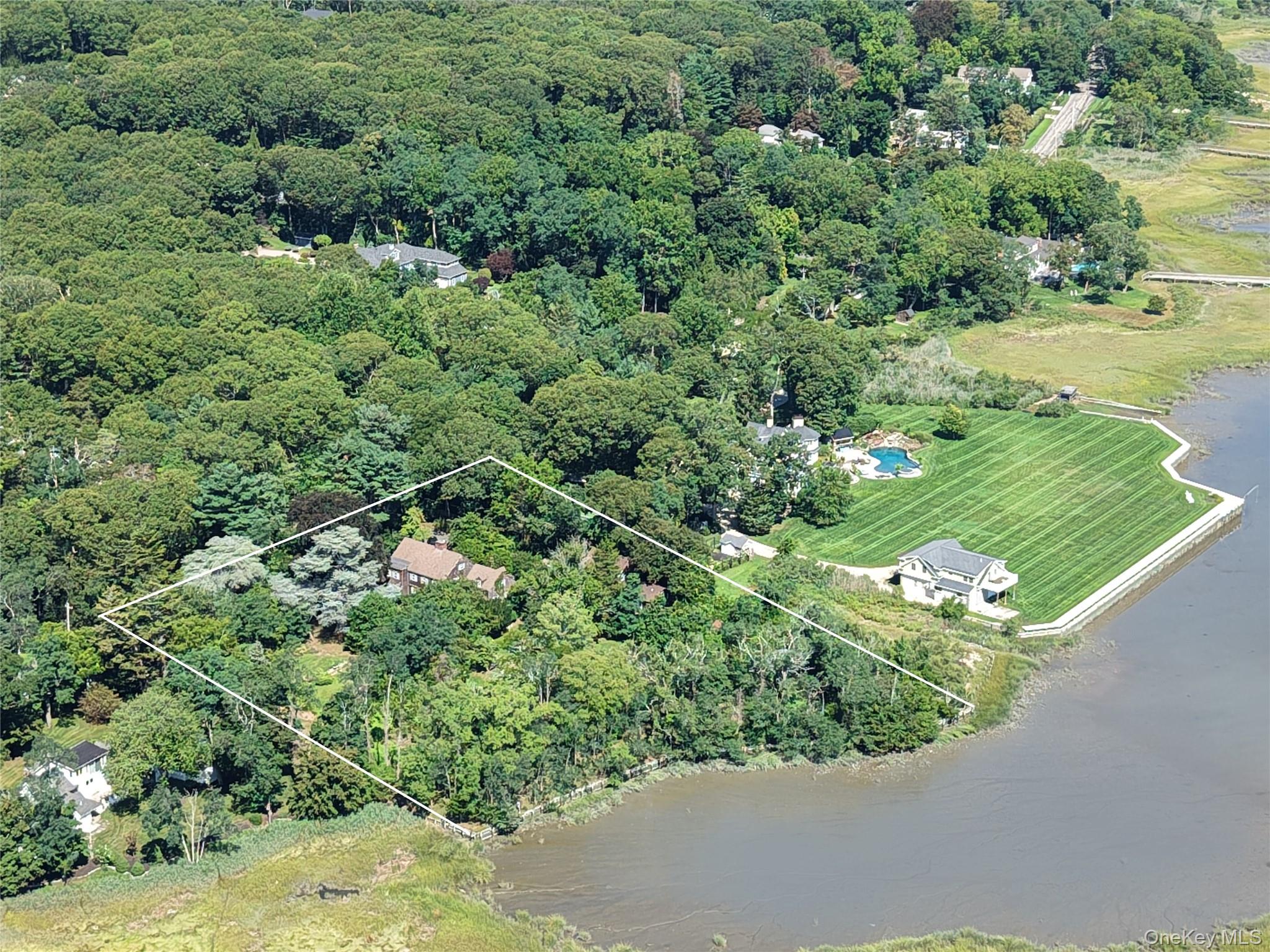 75 Old Field Road