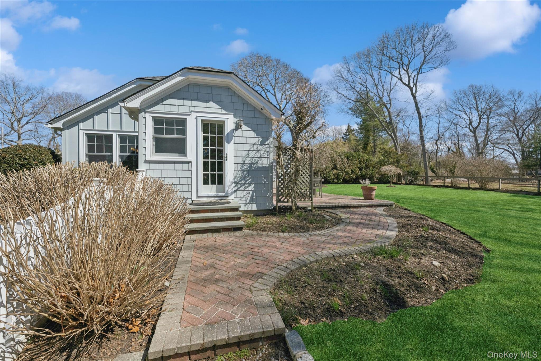 250 Oak Road