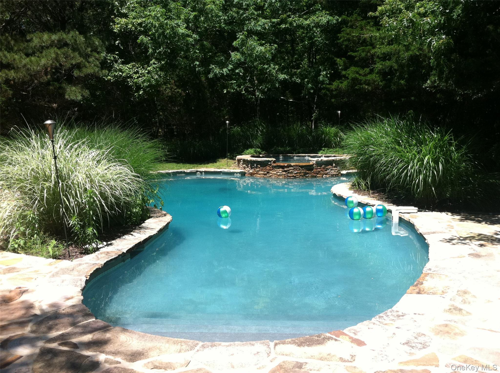 110 Greenleaf Lane