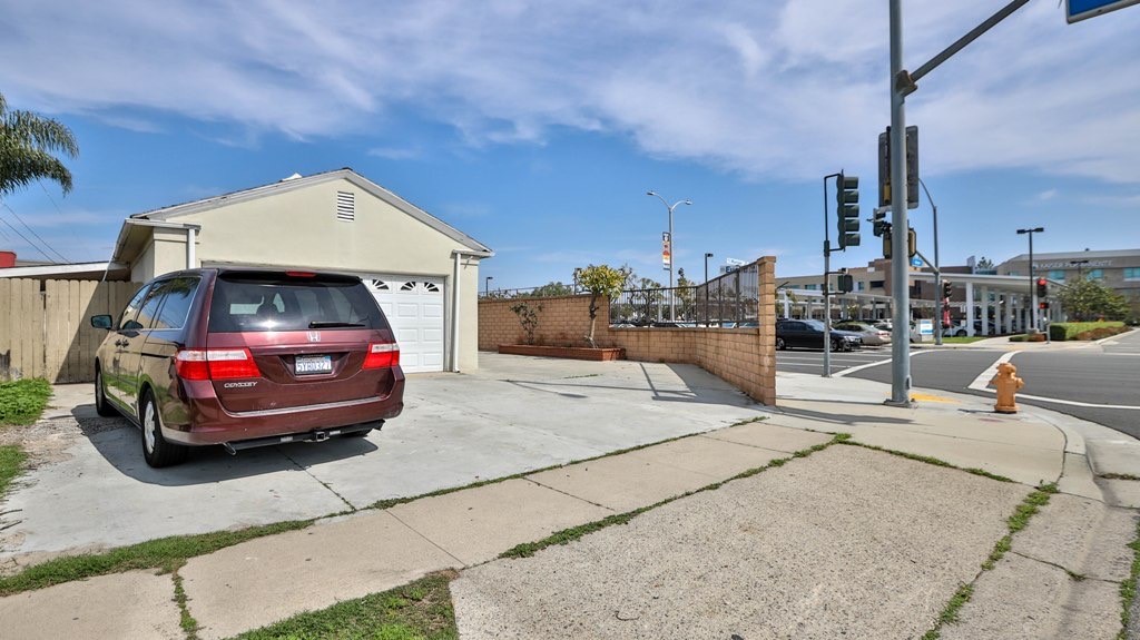 12121 Euclid Street