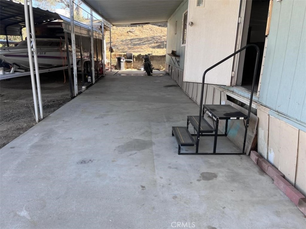 30367 E. Trimmer Springs Rd Space #16
