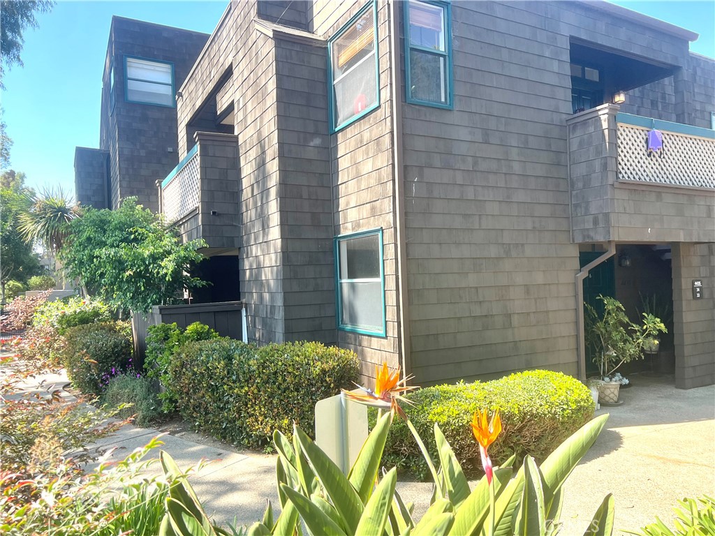 4435 #33 Nobel Drive 33