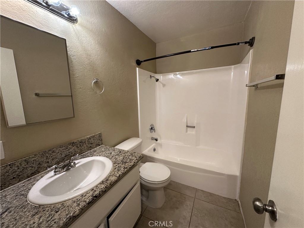 13564 Daisy Lane