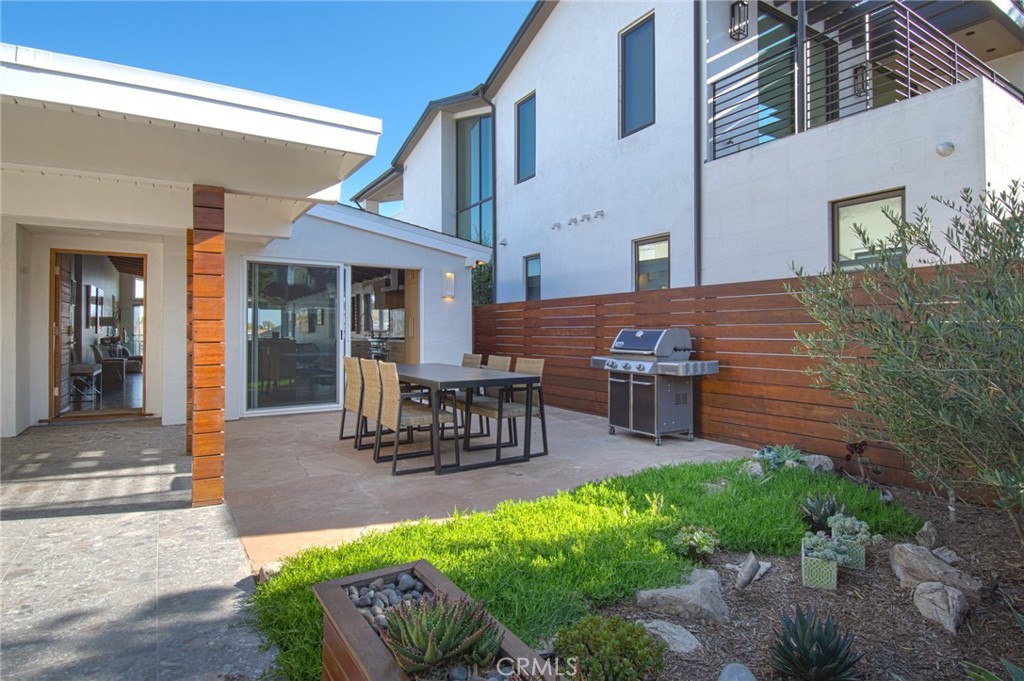 308 Poppy Avenue