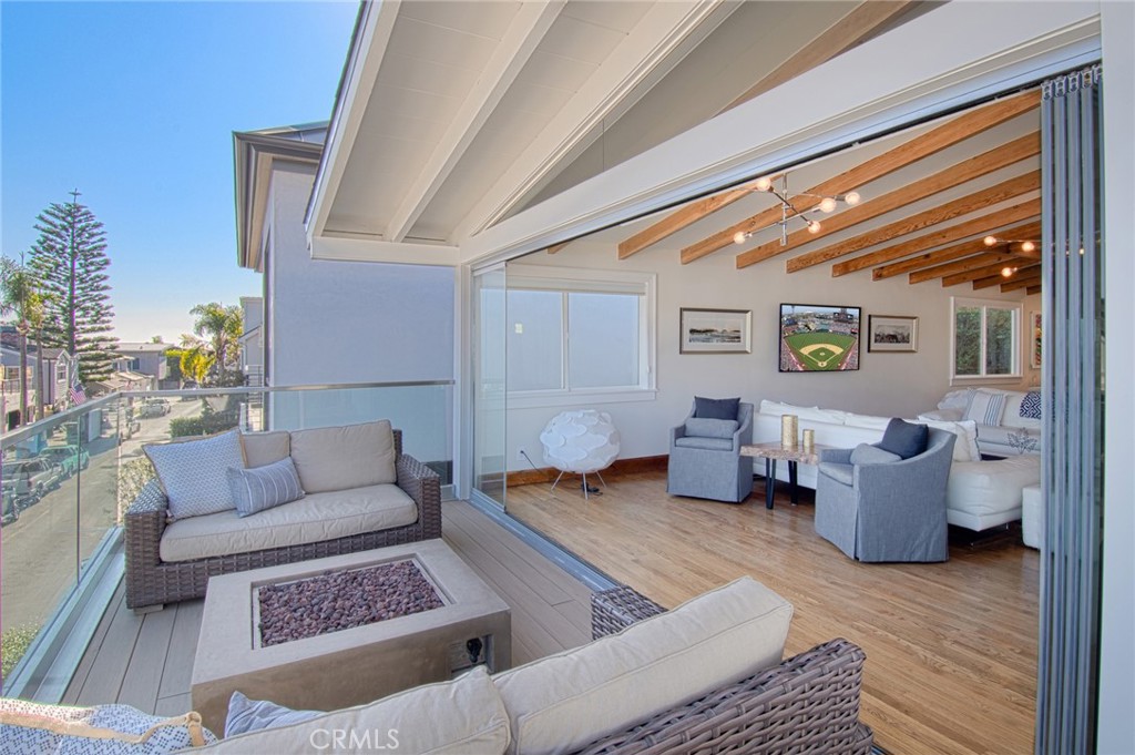 308 Poppy Avenue