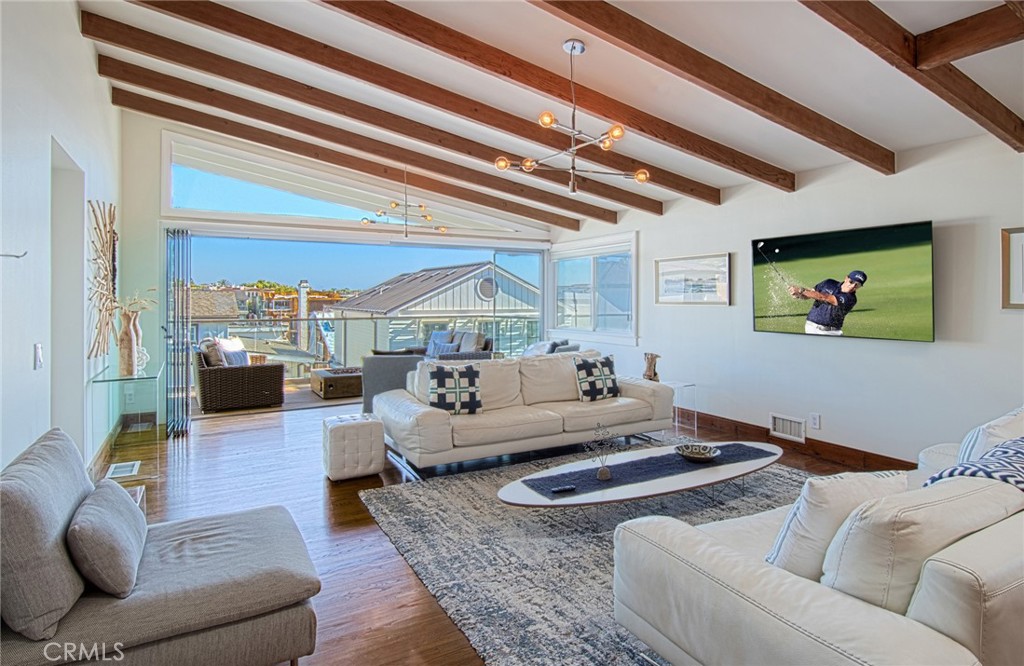 308 Poppy Avenue