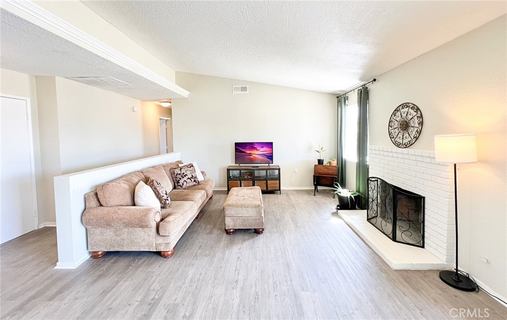 40661 169th Street E