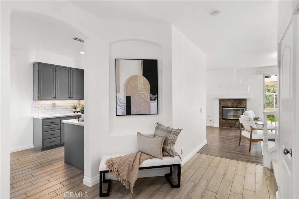 51 Mira Mesa