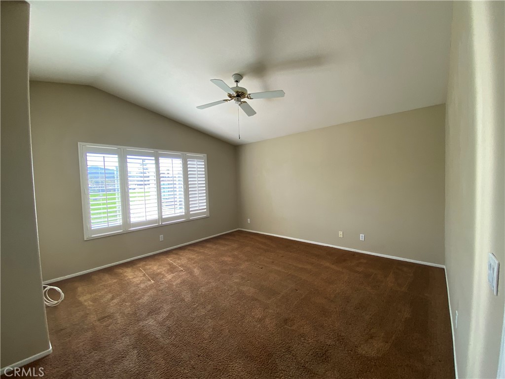 42851 Avenida Tigre
