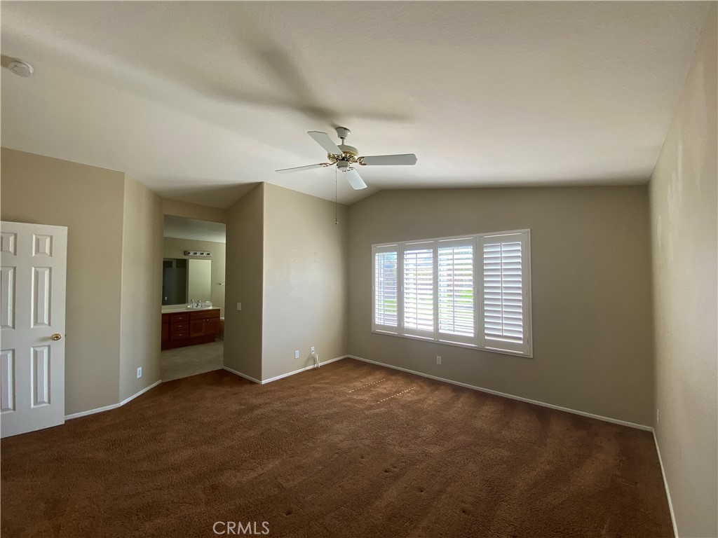42851 Avenida Tigre