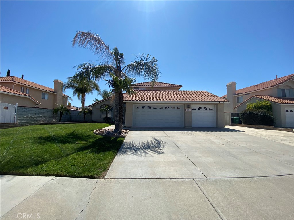 42851 Avenida Tigre