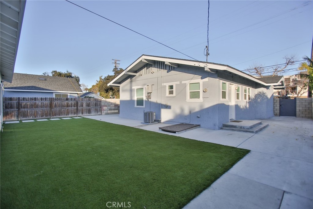 408 S Flower Street