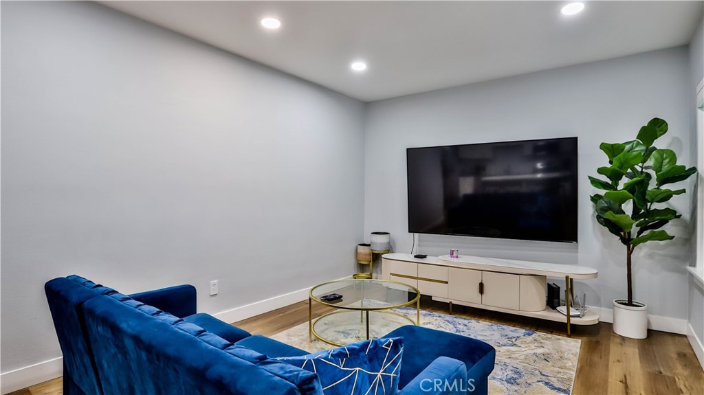 408 S Flower Street