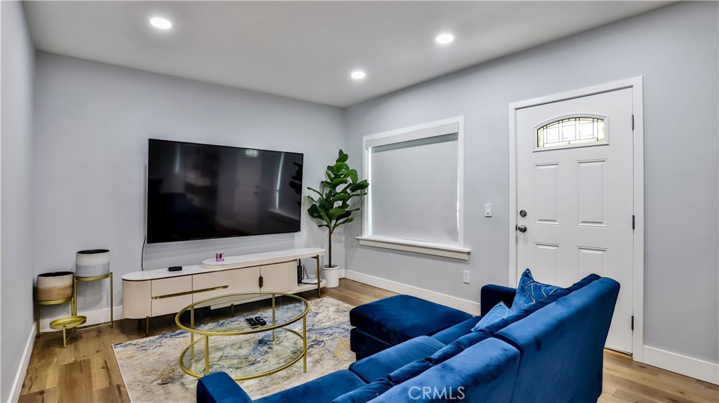 408 S Flower Street