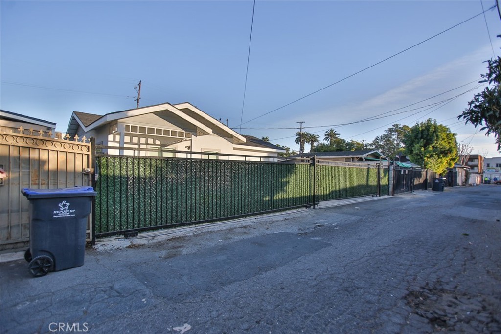 408 S Flower Street