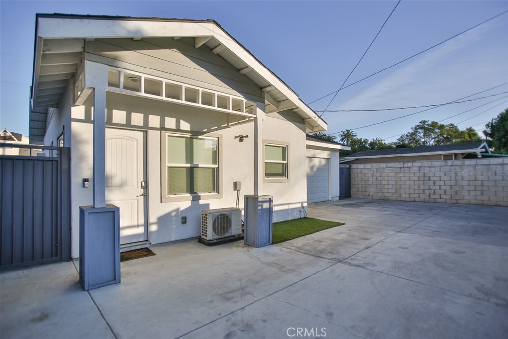408 S Flower Street