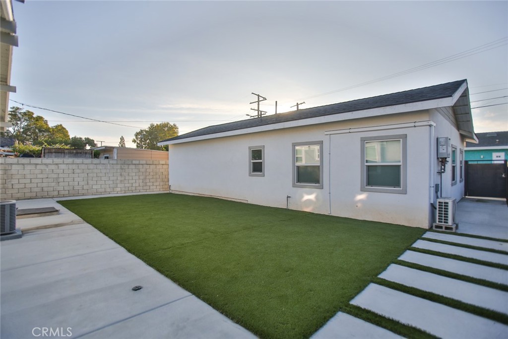 408 S Flower Street