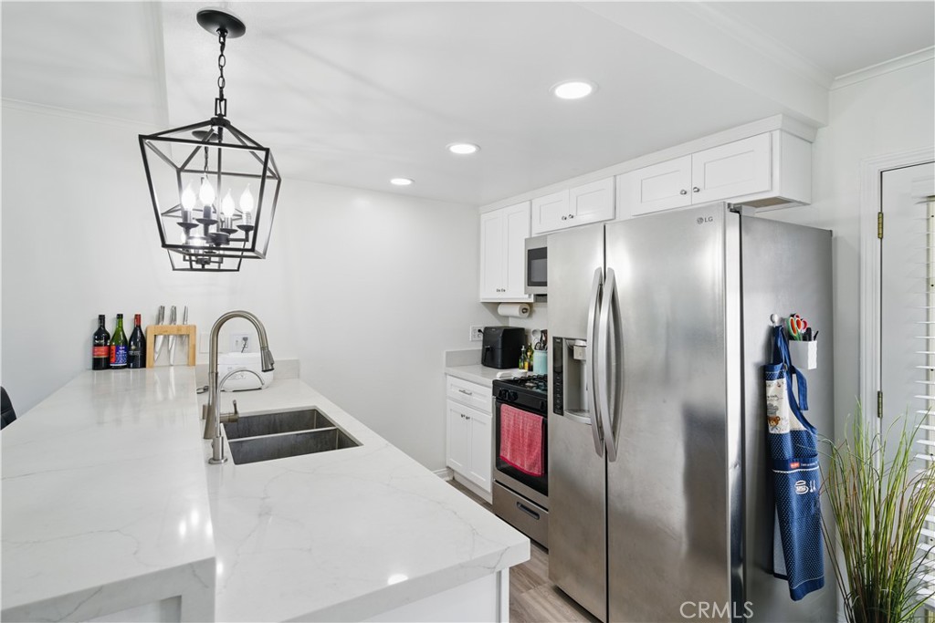 792 W Lambert Road 159