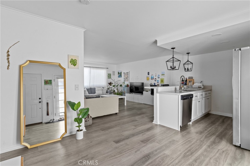 792 W Lambert Road 159