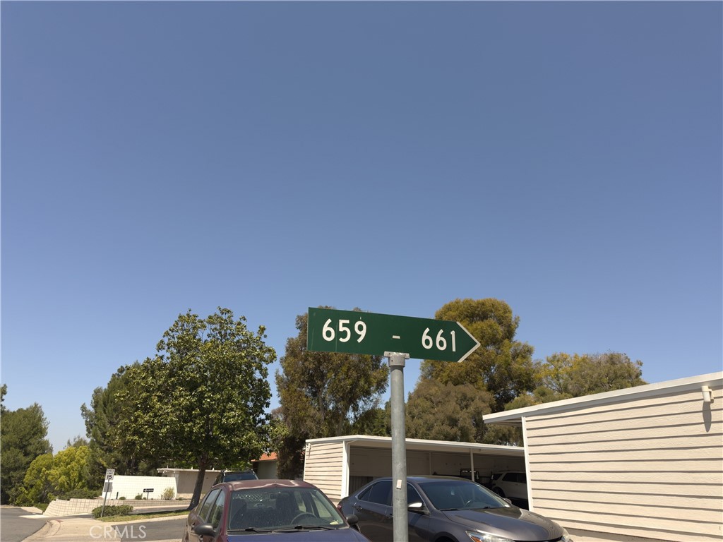 661 Avenida Sevilla O