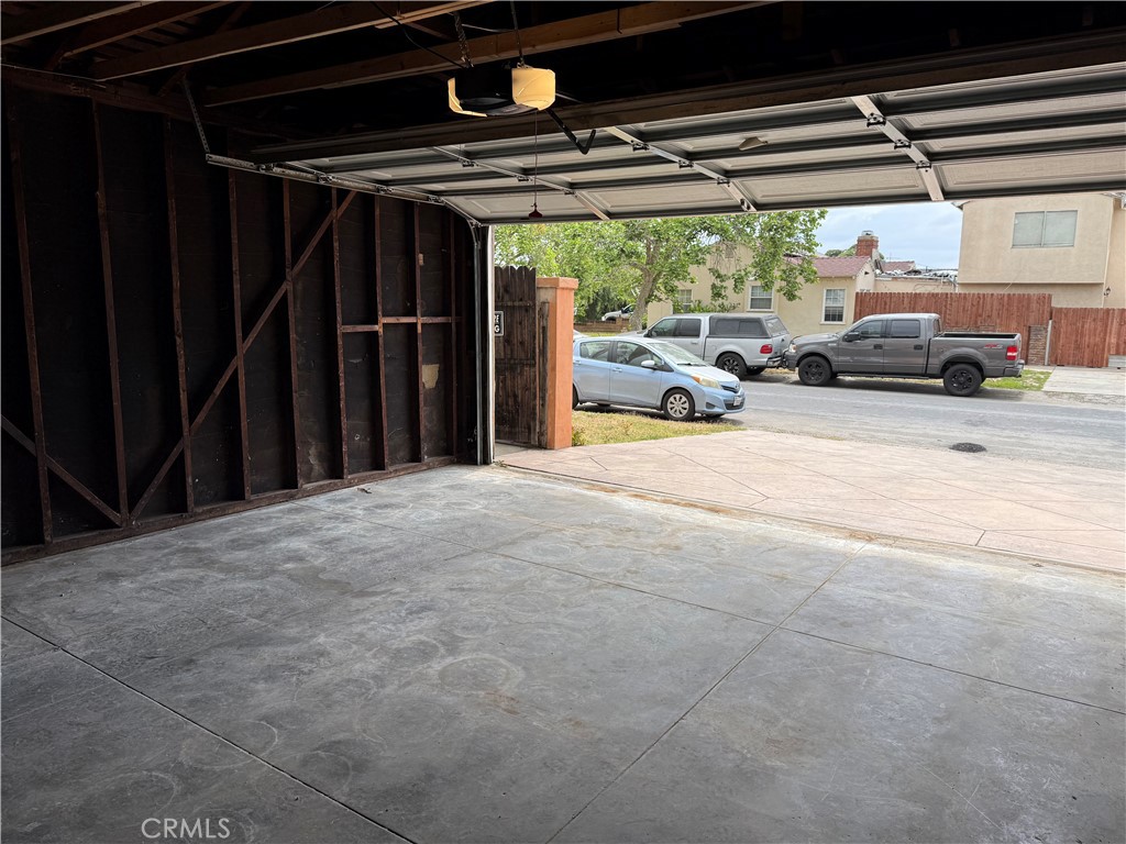 7901 Craner Avenue