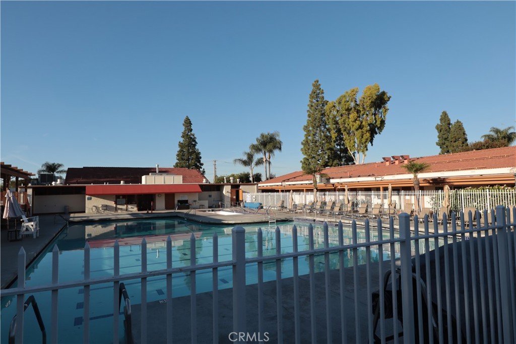 367 Avenida Castilla N