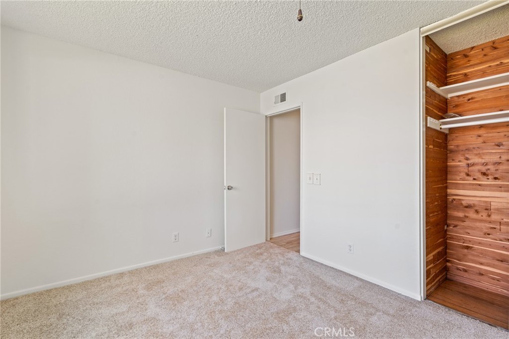 799 Archwood Avenue