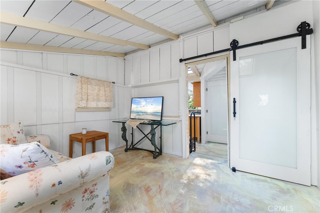 25 Hot Spring Canyon Rd