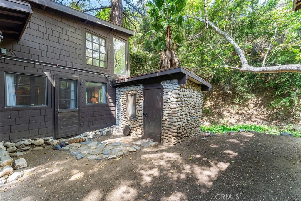 25 Hot Spring Canyon Rd