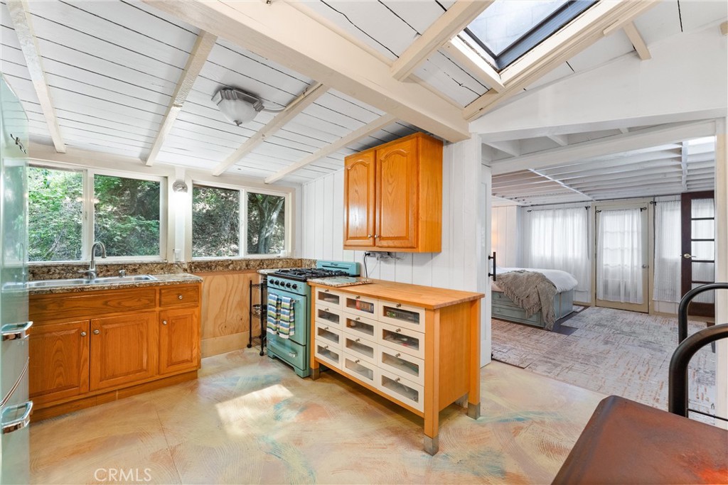 25 Hot Spring Canyon Rd