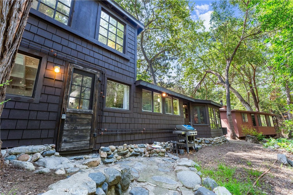 25 Hot Spring Canyon Rd