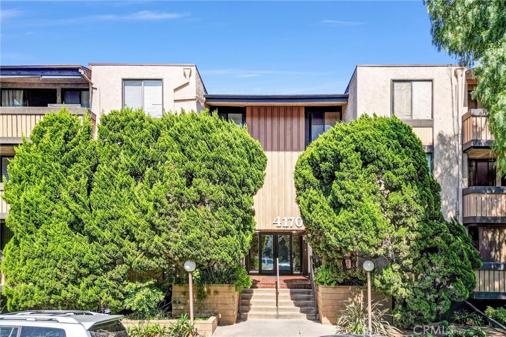 4170 Elm Avenue 304