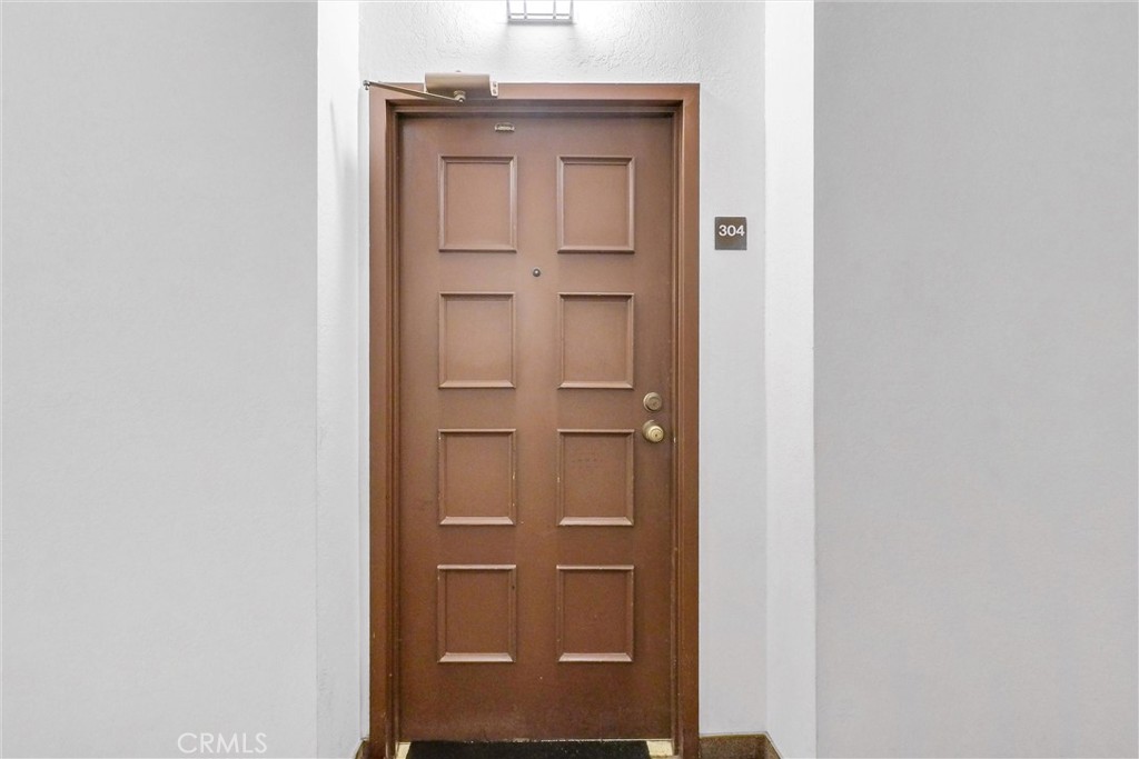 4170 Elm Avenue 304