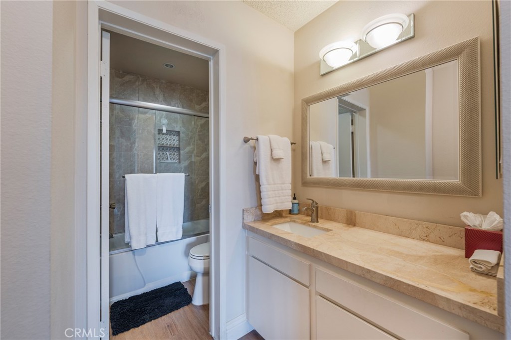 8163 Redlands Street 56