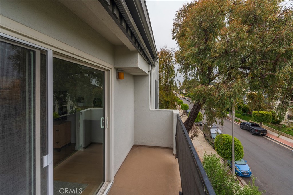 8163 Redlands Street 56