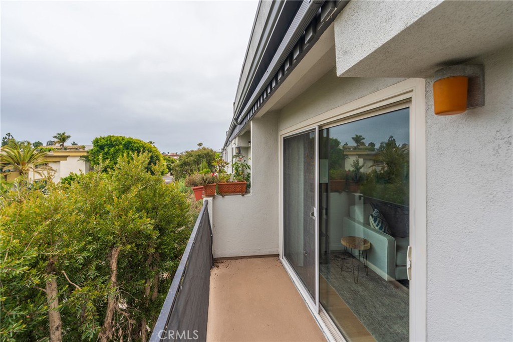 8163 Redlands Street 56