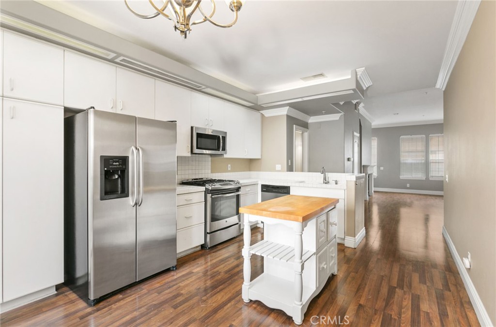 250 Montana Del Lago Drive